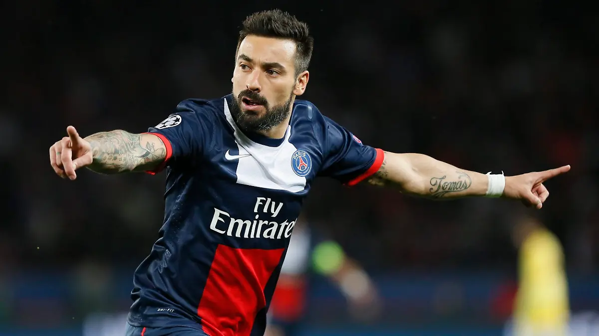 Ezequiel Lavezzi là một trong những tiền đạo PSG xuất sắc